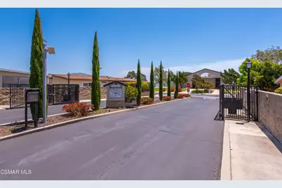 134 Poinsettia Gardens Drive #134, Ventura, CA 93004 - Photo 52