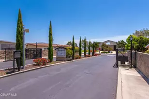 134 Poinsettia Gardens Dr, Ventura, CA 93004 - Photo 52