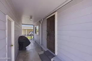 134 Poinsettia Gardens Dr, Ventura, CA 93004 - Photo 30