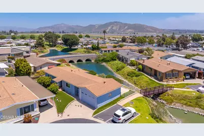 134 Poinsettia Gardens Drive #134, Ventura, CA 93004 - Photo 2