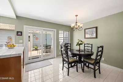 345 Jeremiah Drive #E, Simi Valley, CA 93065 - Photo 6