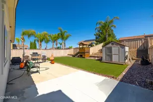 34126 Dianthus Ln, Lake Elsinore, CA 92532 - Photo 22