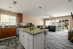 34126 Dianthus Ln, Lake Elsinore, CA 92532 - Photo 8