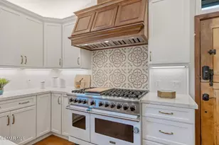 4255 Saddlecrest Ln, Westlake Village, CA 91361 - Photo 6