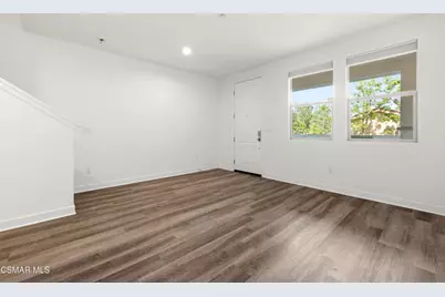 45 Jensen Court, Thousand Oaks, CA 91360 - Photo 2