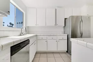 19545 Sherman Way, Reseda, CA 91335 - Photo 14
