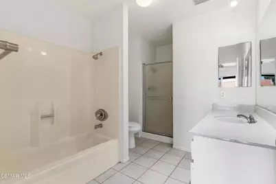 19545 Sherman Way #17, Reseda, CA 91335 - Photo 10