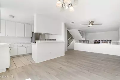 19545 Sherman Way #17, Reseda, CA 91335 - Photo 6