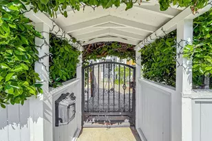 4332 Allott Ave, Sherman Oaks, CA 91423 - Photo 10