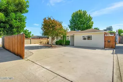 7322 Lindley Avenue, Reseda, CA 91335 - Photo 14