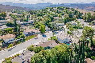 2085 Rayshire St, Thousand Oaks, CA 91362 - Photo 48