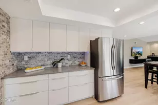369 Castilian Ave, Newbury Park, CA 91320 - Photo 14