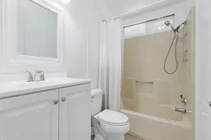 32055 Emerald Ln, Castaic, CA 91384 - Photo 26