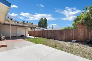 32055 Emerald Ln, Castaic, CA 91384 - Photo 32