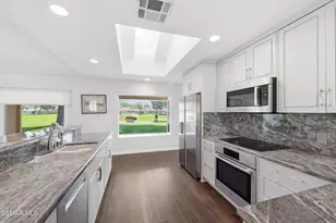 4121 Village 4, Camarillo, CA 93012 - Photo 10