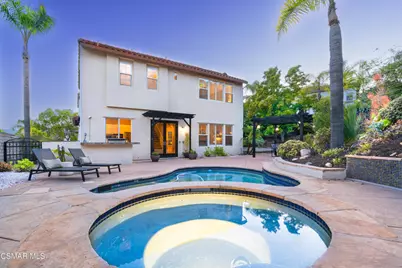 196 Via Rebecca, Newbury Park, CA 91320 - Photo 2