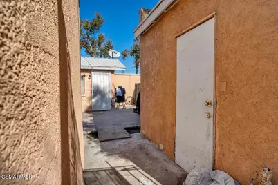 10741 San Fernando Road, Pacoima, CA 91331 - Photo 16