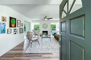 211 Sandberg St, Thousand Oaks, CA 91360 - Photo 4