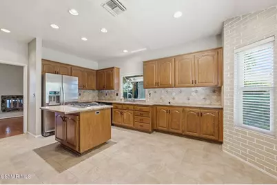 2085 Brookfield Drive, Thousand Oaks, CA 91362 - Photo 4