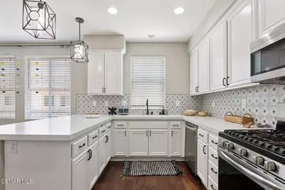 110 Via Katrina, Newbury Park, CA 91320 - Photo 10