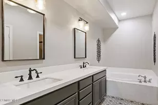110 Via Katrina, Newbury Park, CA 91320 - Photo 14