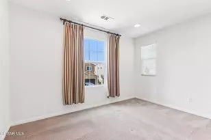 2922 Encina Ln, Simi Valley, CA 93065 - Photo 12