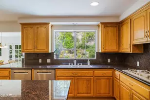 2099 Ralley Ct, Thousand Oaks, CA 91362 - Photo 18