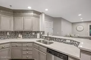 631 Oak Run Trail, Oak Park, CA 91377 - Photo 20