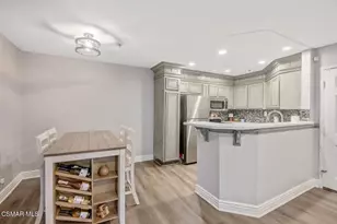 631 Oak Run Trail, Oak Park, CA 91377 - Photo 12