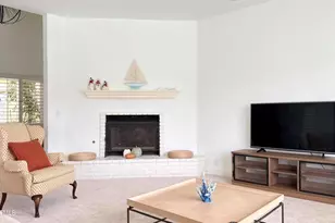 2411 Monaco Dr, Oxnard, CA 93035 - Photo 10
