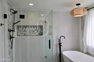 2411 Monaco Dr, Oxnard, CA 93035 - Photo 44