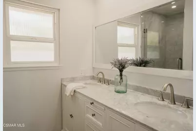 1884 Calle Salto, Thousand Oaks, CA 91360 - Photo 32