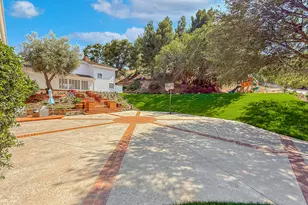 5 Concho Ln, Bell Canyon, CA 91307 - Photo 8