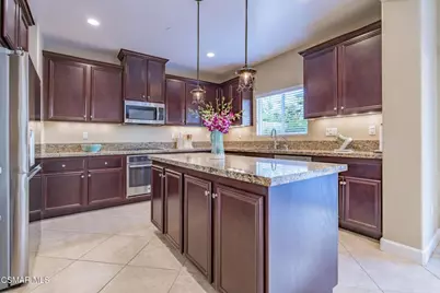 7116 Baneberry Avenue, Moorpark, CA 93021 - Photo 10