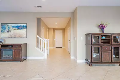 7116 Baneberry Avenue, Moorpark, CA 93021 - Photo 6