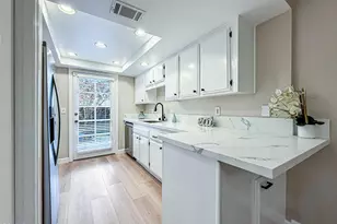 1266 Monte Sereno Dr, Thousand Oaks, CA 91360 - Photo 14