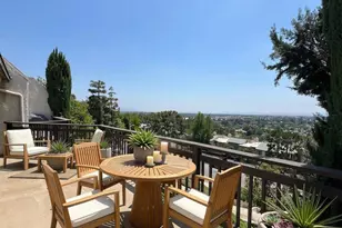 15652 Hillview Ln, Granada Hills, CA 91344 - Photo 6