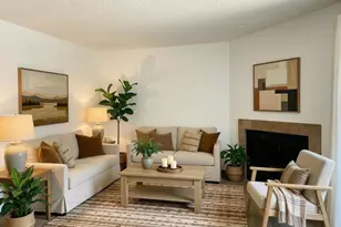 15652 Hillview Ln, Granada Hills, CA 91344 - Photo 10