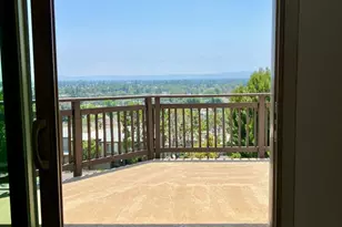 15652 Hillview Ln, Granada Hills, CA 91344 - Photo 6