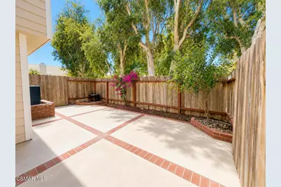 2762 Erringer Road #15, Simi Valley, CA 93065 - Photo 4