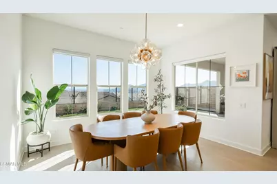21242 Wild Flower Way, Chatsworth, CA 91311 - Photo 12