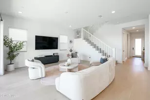 21242 Wild Flower Wy, Chatsworth, CA 91311 - Photo 14