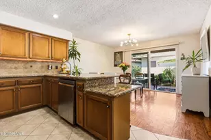2656 Hartland Cir, Westlake Village, CA 91361 - Photo 8