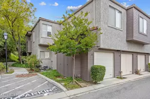 77 Via Colinas, Thousand Oaks, CA 91362 - Photo 30