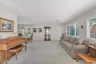 2779 Thunderbird Dr, Thousand Oaks, CA 91362 - Photo 12