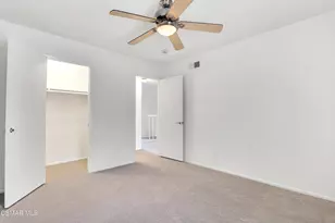 19364 Pauma Valley Dr, Porter Ranch, CA 91326 - Photo 40