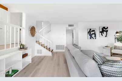 19364 Pauma Valley Drive, Porter Ranch, CA 91326 - Photo 22