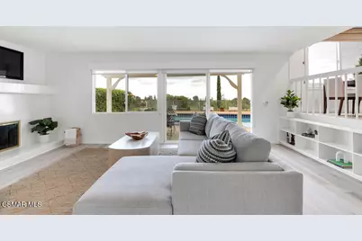 19364 Pauma Valley Drive, Porter Ranch, CA 91326 - Photo 28