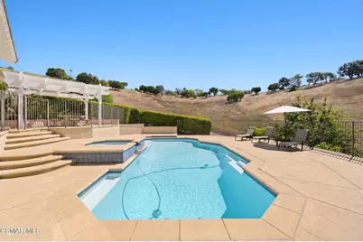 554 Lone Oak Drive, Thousand Oaks, CA 91362 - Photo 46