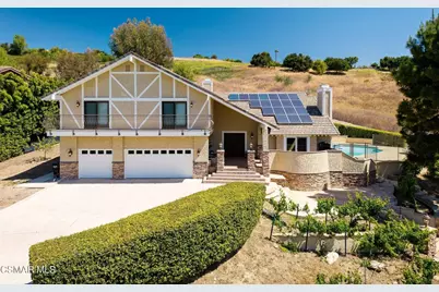 554 Lone Oak Drive, Thousand Oaks, CA 91362 - Photo 2